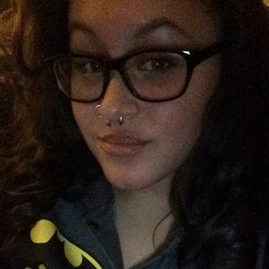 Meet your Posher, Jade